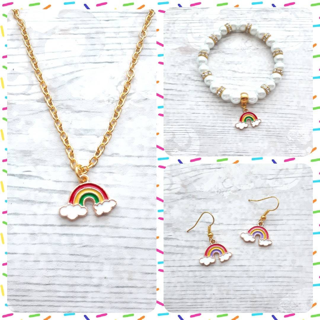 rainbow keyring, personalised initial keyring, rainbow baby gift, birthday present for her, rainbow pride keychain
