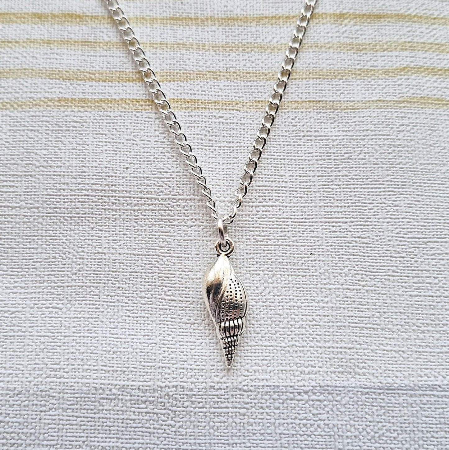 Shell necklace, nautical necklace, sea creature lover, sealife gift for girls, ocean jewelry, beach jewellery