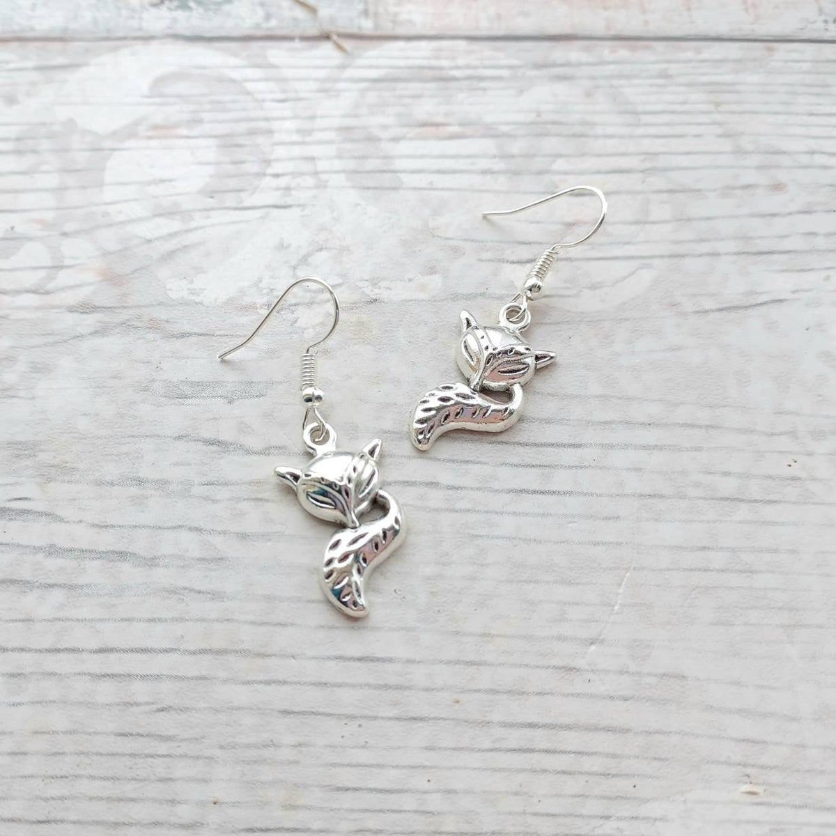 Fox earrings, cute foxy jewellery, woodland forest jewelry, animal lover gift, wilderness earrings, nature earrings