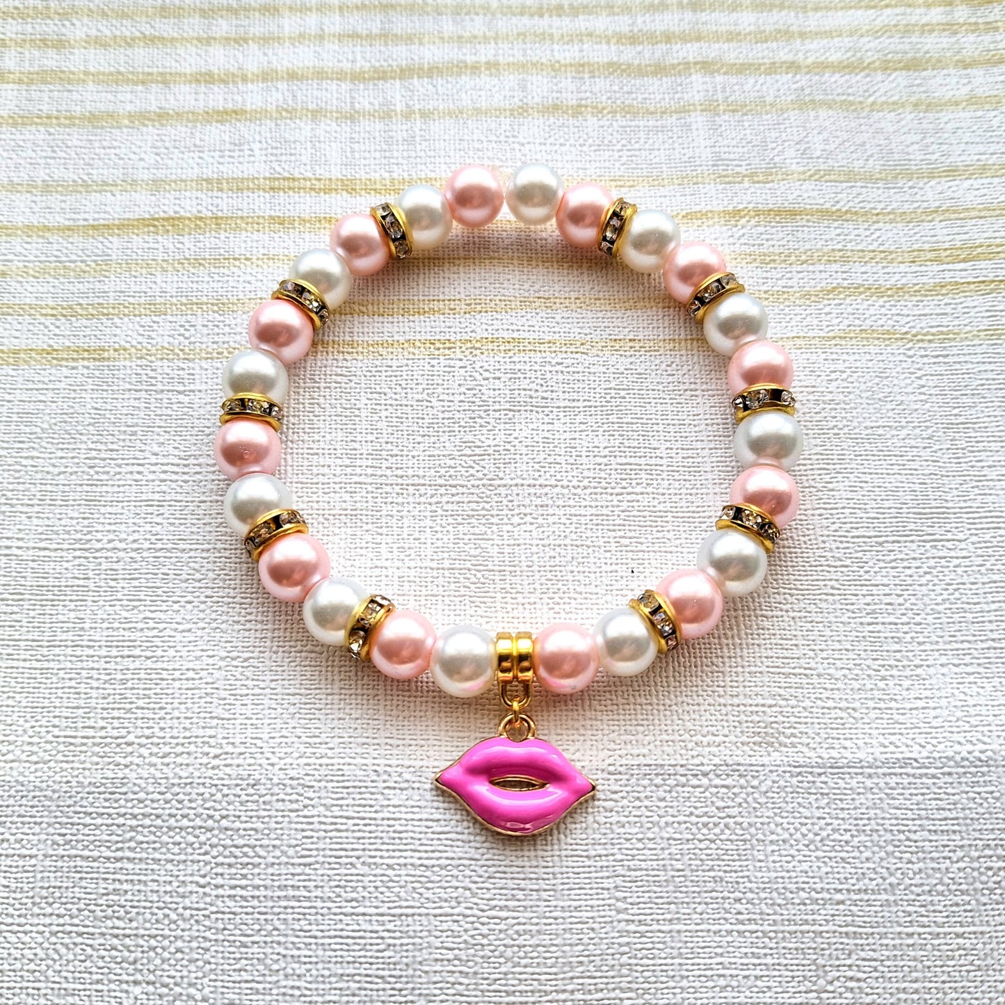 Lips bracelet, kiss jewellery, valentines day gift, quirky present, halloween jewellery, love you gift