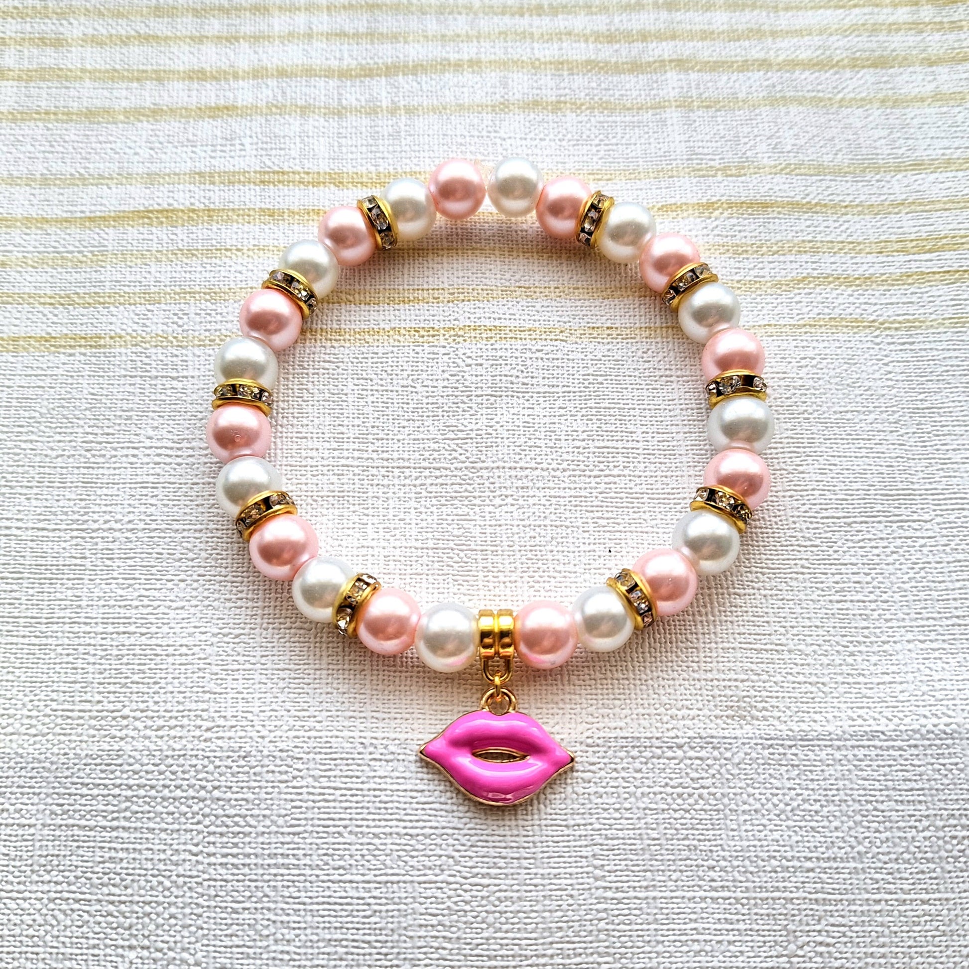 Lips bracelet, kiss jewellery, valentines day gift, quirky present, halloween jewellery, love you gift