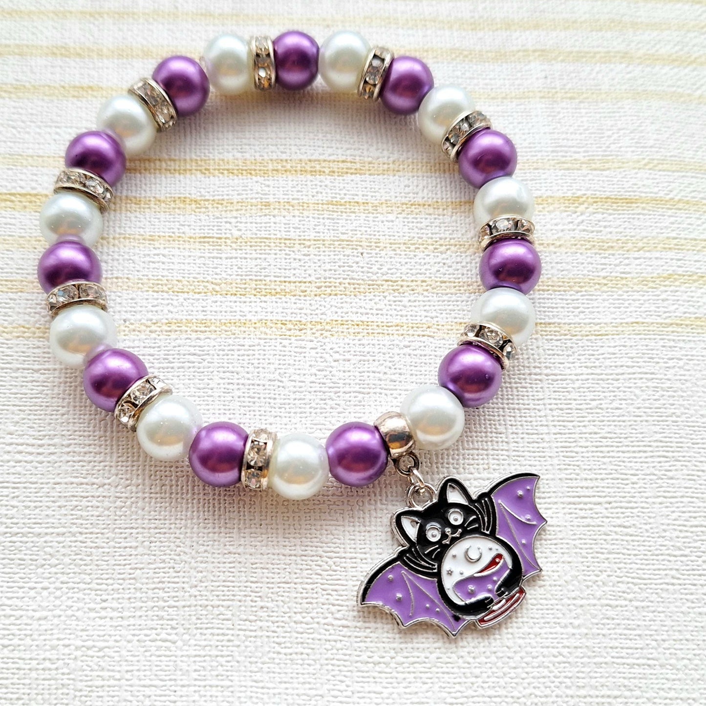Vampire cat bracelet, Halloween jewellery, vampire bat jewelry, fortune teller gift, spooky black kitty bracelet