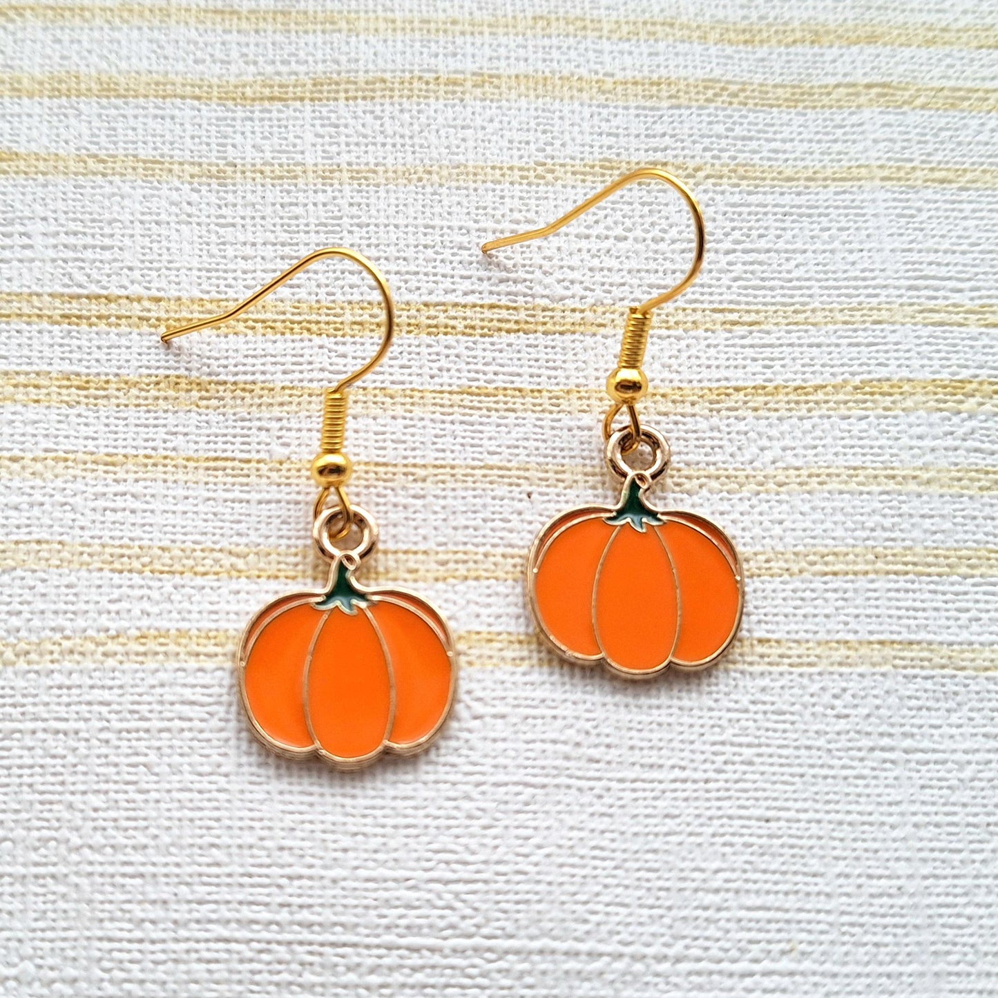 Pumpkin earrings, halloween jewellery, fall pumpkins, thanksgiving present, gift for mum, cute spooky earrings