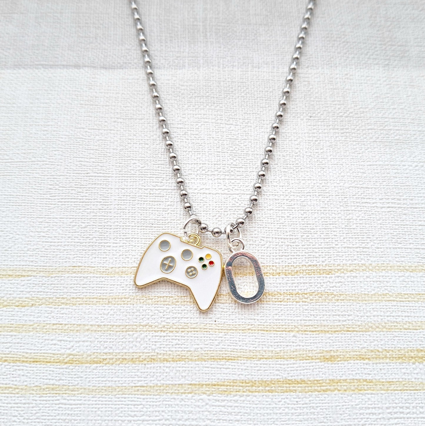 Game controller necklace, initial necklace, gaming lover, personalised gamer jewellery, retro gifts for teenager, fathers day present