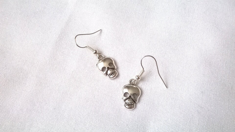 skull earrings, skeleton earrings, halloween earrings, gothic earrings, day of the dead jewellery, Mexican gift, spooky jewelry