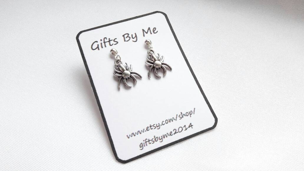 Spider earrings, bug earrings, Halloween jewellery, witch earrings, vampire earrings, gothic earrings, insect pendant