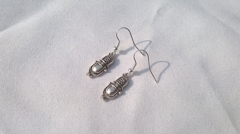 vintage microphone earrings, mic earrings, musician earrings, singer earrings, teacher gift, end of term present, thankyou gift
