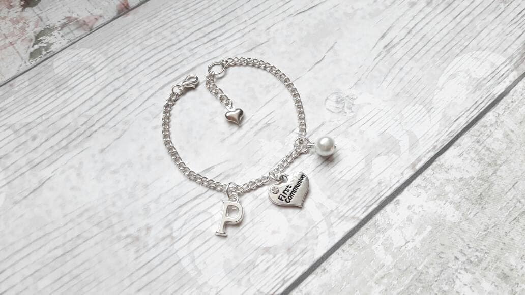 First communion bracelet, holy communion jewelry, initial gift, thankyou jewellery, personalised charm bracelet, religious jewellery