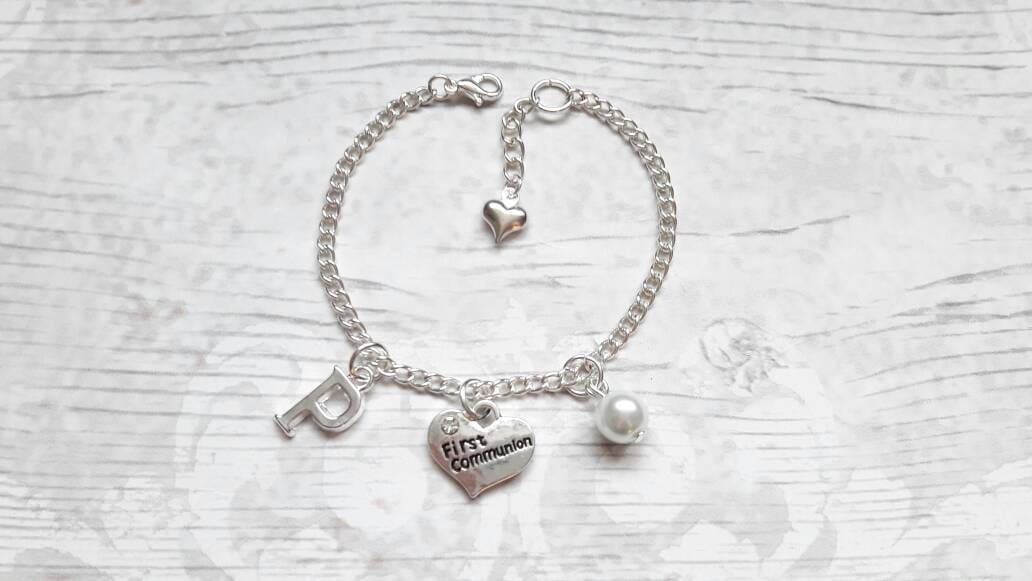 First communion bracelet, holy communion jewelry, initial gift, thankyou jewellery, personalised charm bracelet, religious jewellery