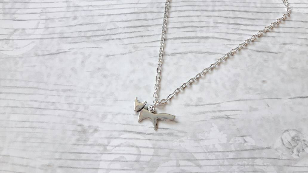 Fox necklace, cute foxy jewellery, woodland forest jewelry, animal necklace, wilderness necklace, initial necklace