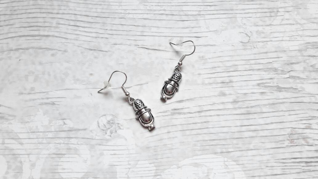 vintage microphone earrings, mic earrings, musician earrings, singer earrings, teacher gift, end of term present, thankyou gift