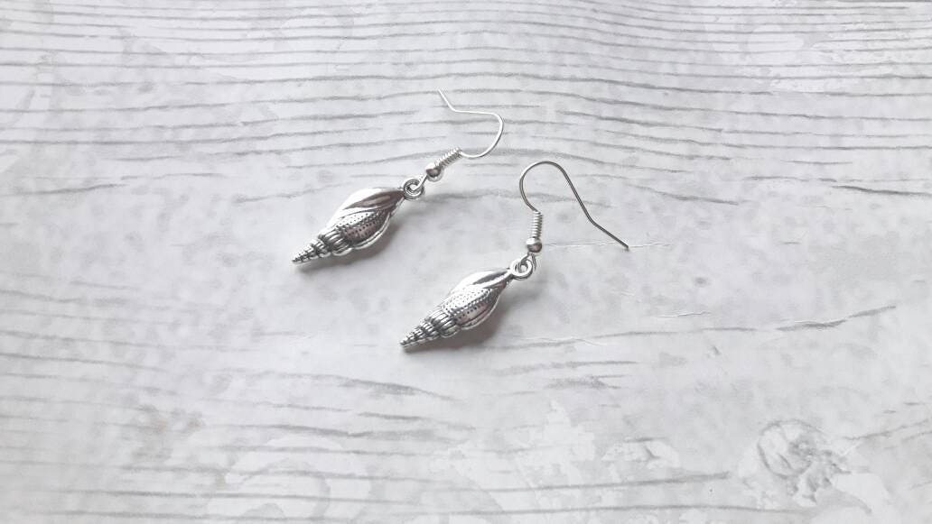 Sea shell earrings, nautical earrings, fish jewellery, animal lover, thankyou present, sealife gift, summer jewelry, mothers day present