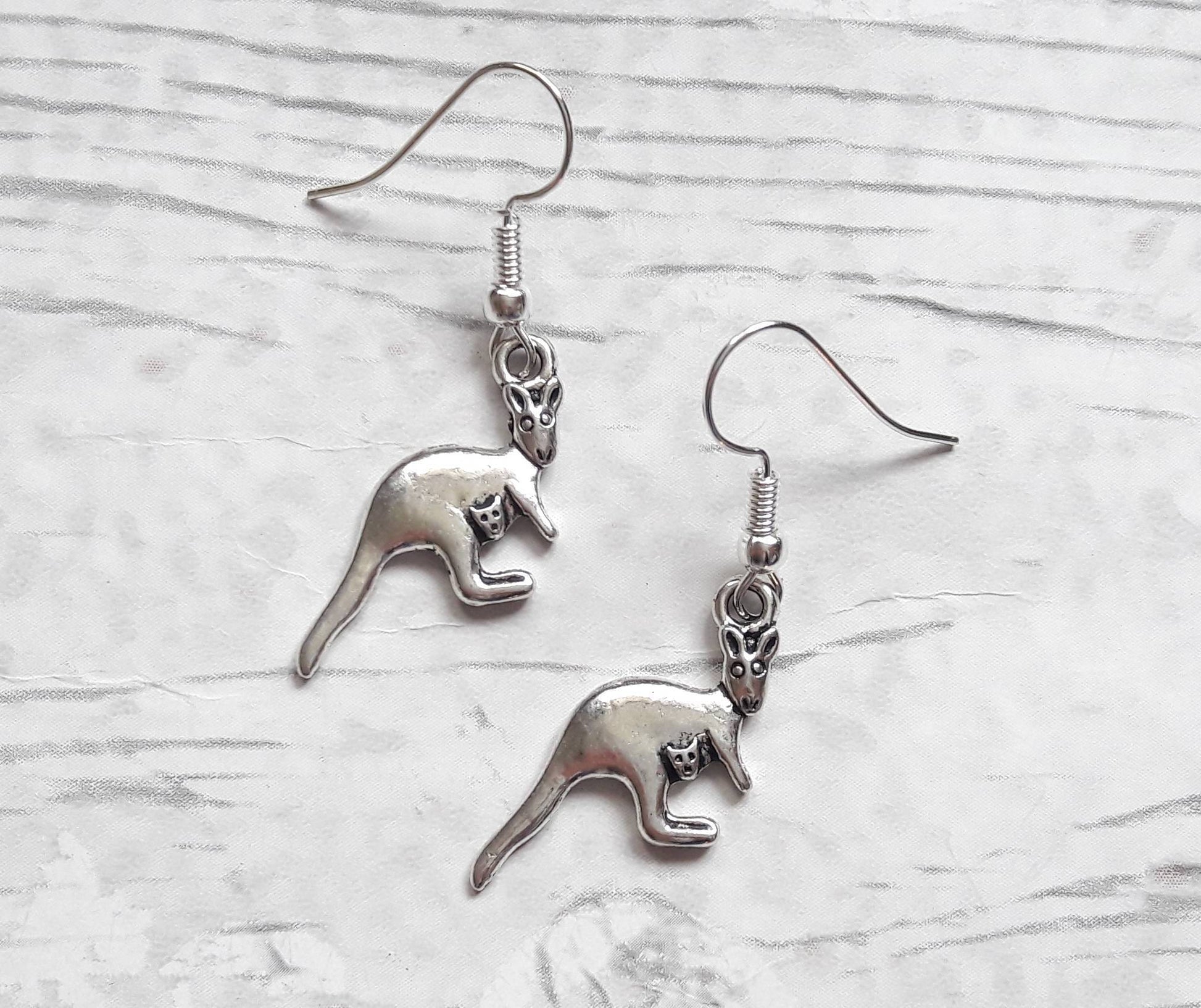 Kangaroo earrings, Australian jewellery, animal jewelry, summer accessory, gifts for her, christmas stocking filler, australia present