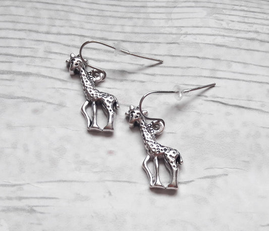 Giraffe earrings, safari zoo jewellery, jewelry for kids, animal lover present, africa jewellery, wildlife earrings