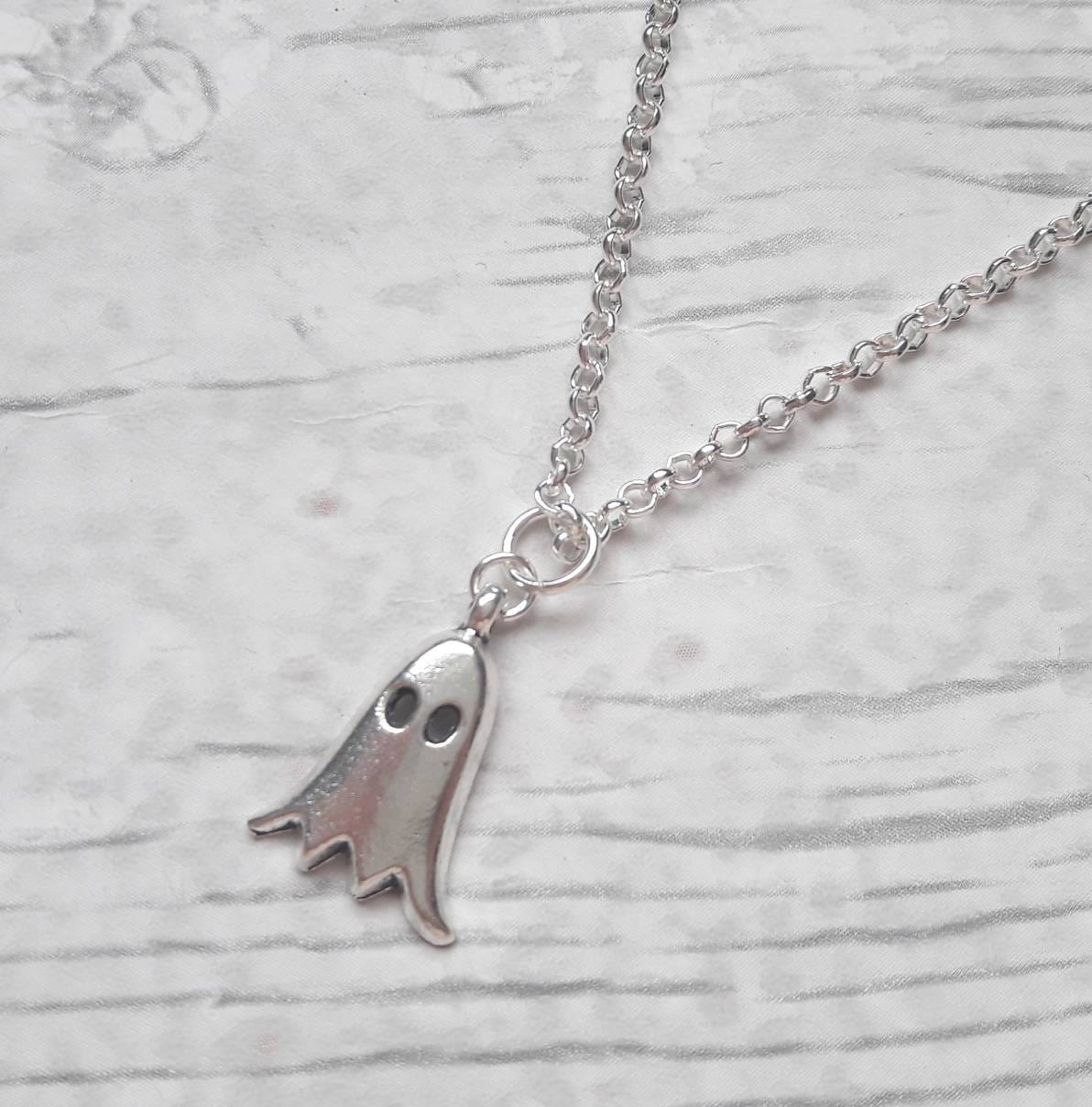 Spooky ghost necklace, halloween jewellery, fall jewelry, autumn costume accessory, gothic jewellery, spiritual present, pagan gift