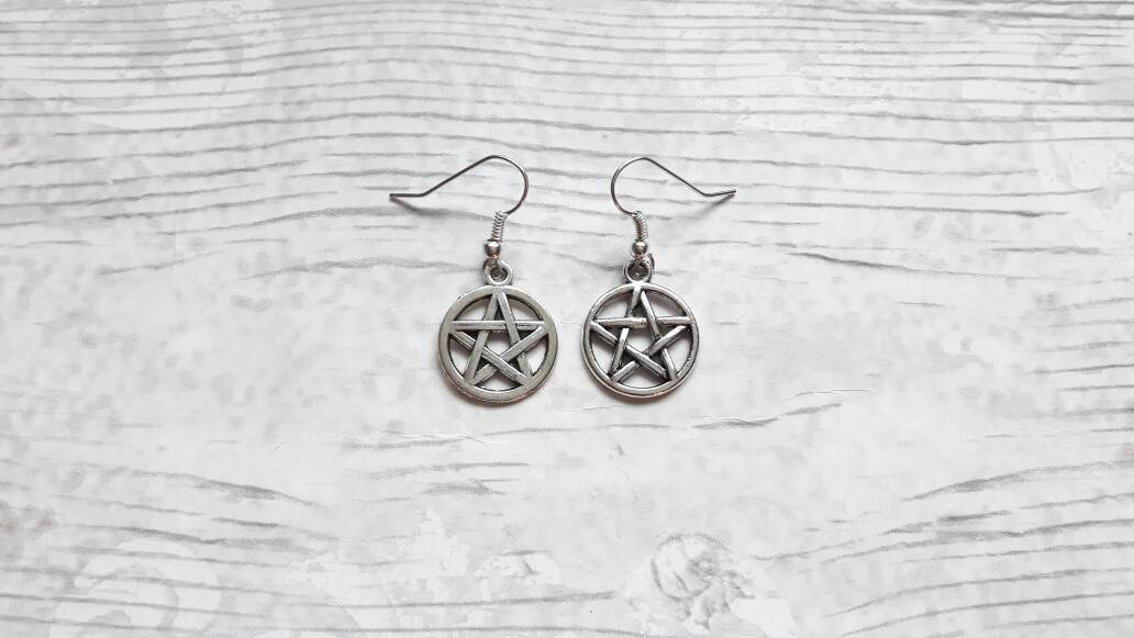 Pentagram earrings, pagan earrings, witch jewelry, gothic earrings, halloween jewellery, goth jewelry, wiccan earrings, spooky gift