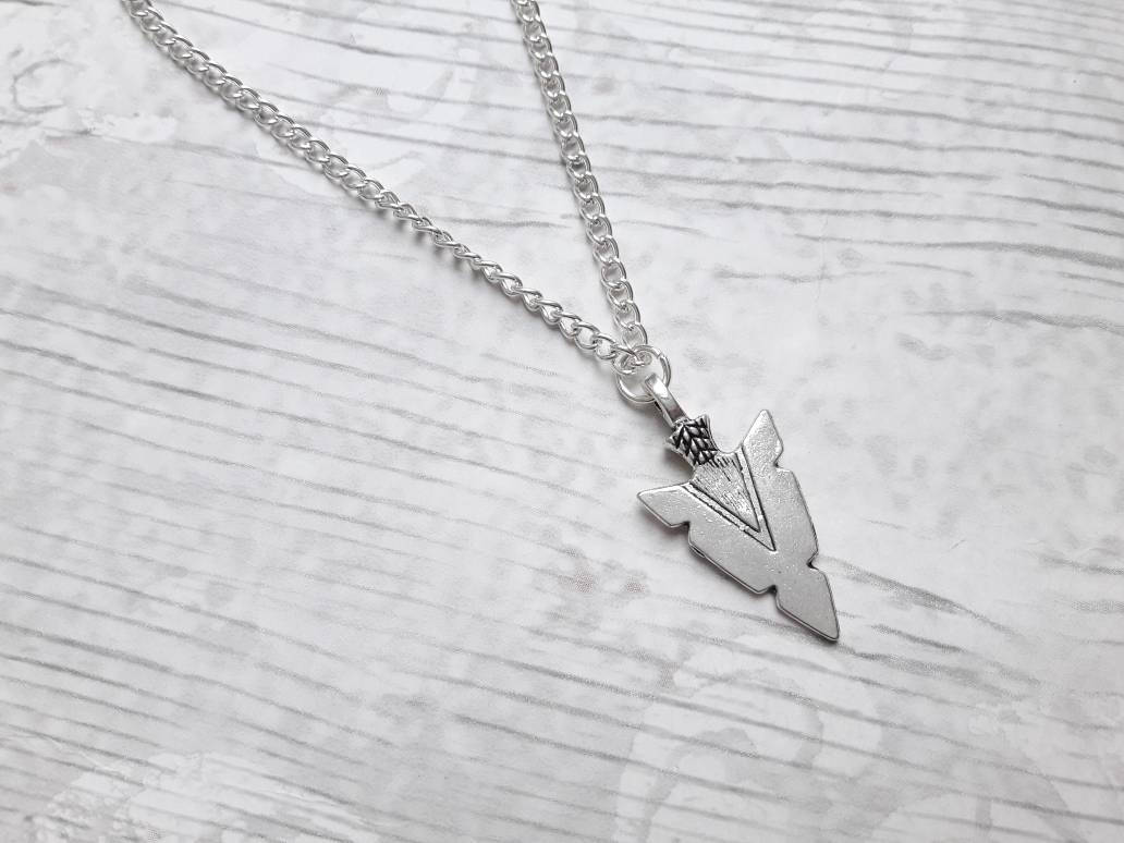 arrowhead necklace, arrow jewelry, medival jewellery, weapon necklace, Viking pendant, bow and arrow present, gifts for her, stocking filler