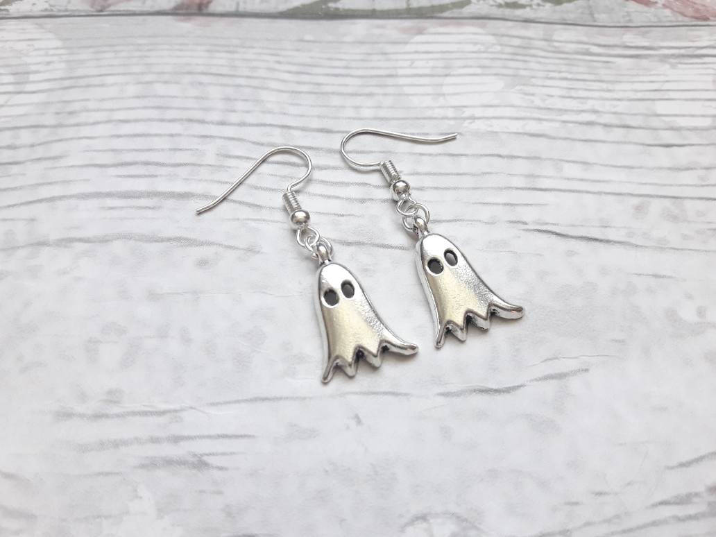 Spooky ghost earrings, halloween jewellery, gothic earrings, goth jewelry, scary costume earrings, fall earrings