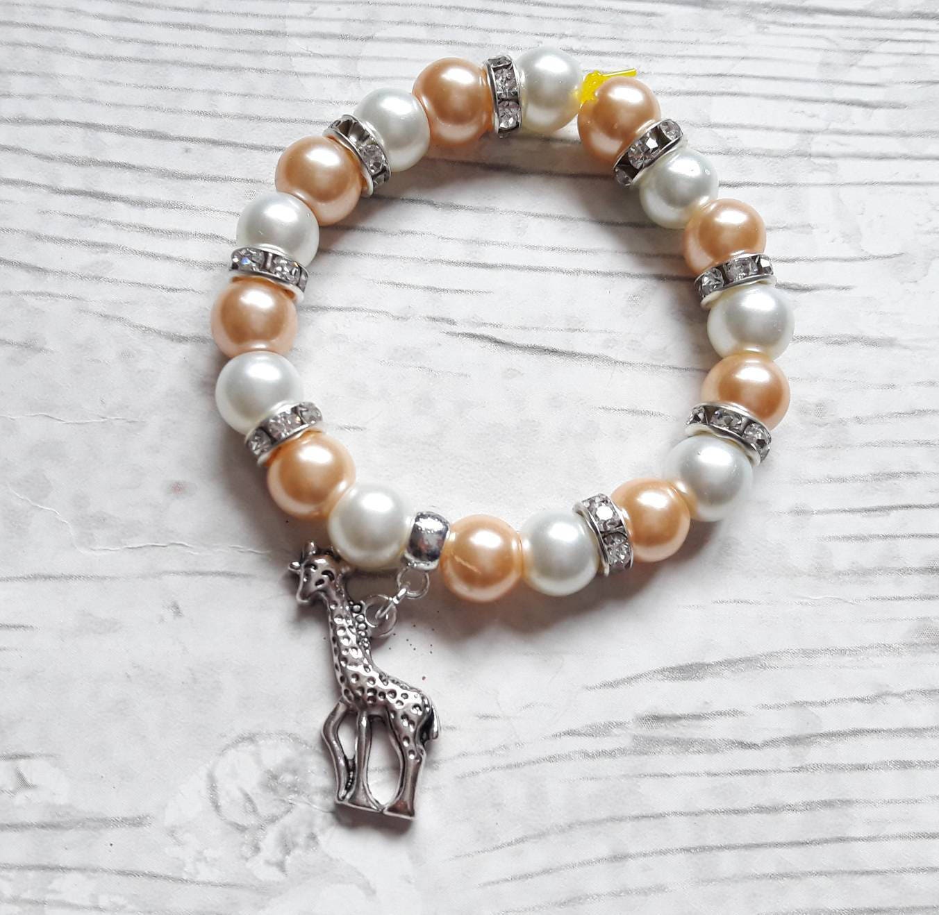 Giraffe bracelet, safari jewellery, animal lover present, giraffe gift idea, thankyou gift, jewellery for girls, zoo keepsake