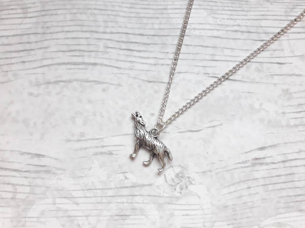 Howling wolf necklace, woodland necklace, dog jewellery, zoo jewelry, gifts for her, animal lover, stocking filler, mothers day
