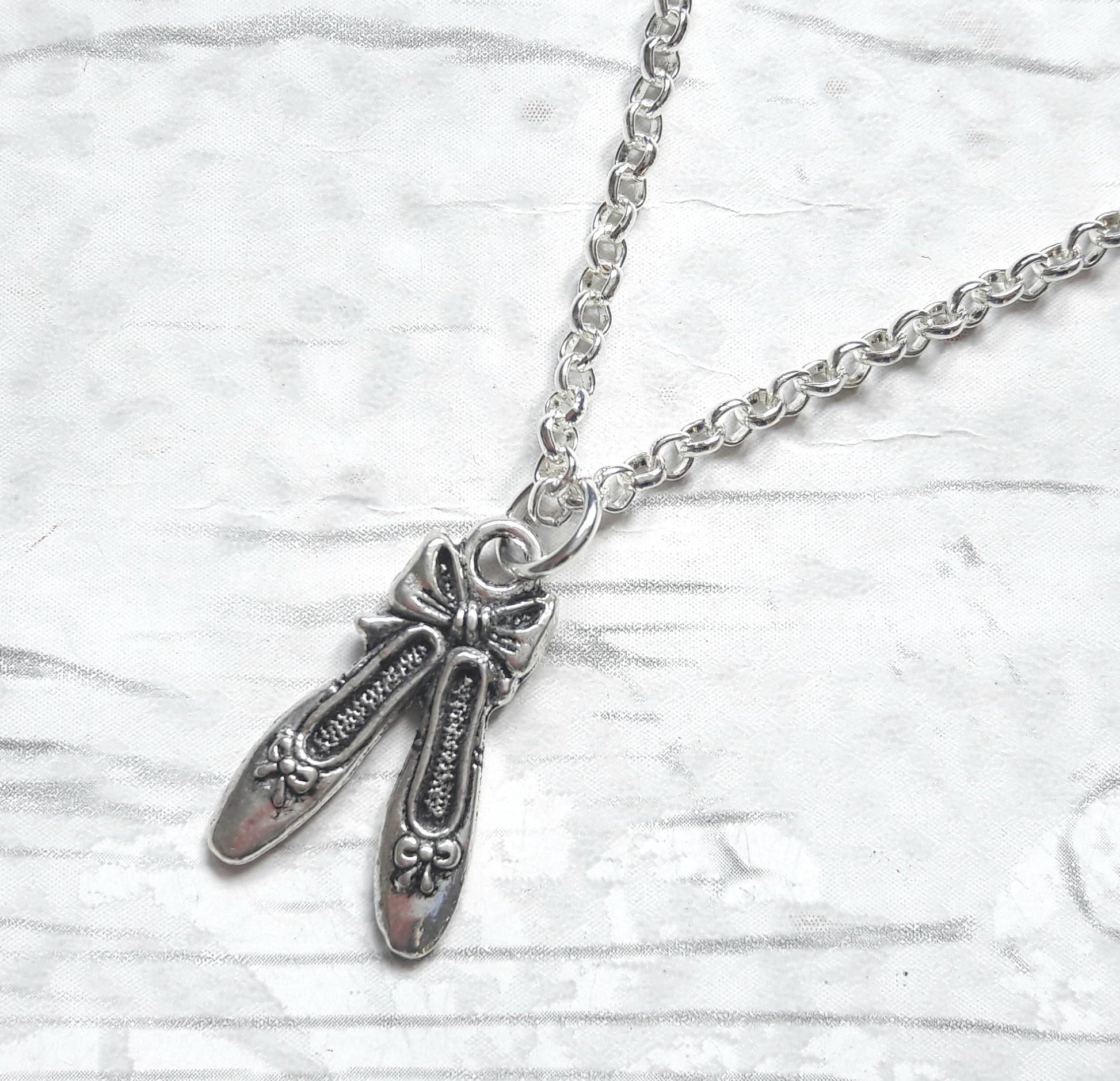 Ballet shoe necklace, ballerina jewellery, ballet slipper necklace, dance jewelry, personalised present, gifts for girls, stocking filler