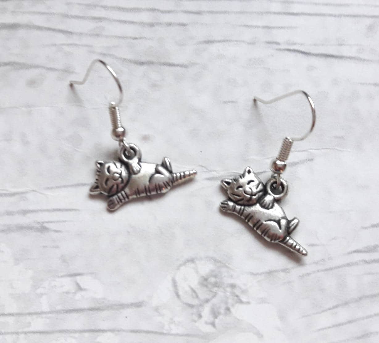Cat earrings, cheshire cat jewelry, kitty jewellery, crazy cat lady, animal lover, pet earrings, gift for cat mum