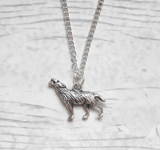 Howling wolf necklace, woodland necklace, dog jewellery, zoo jewelry, gifts for her, animal lover, stocking filler, mothers day