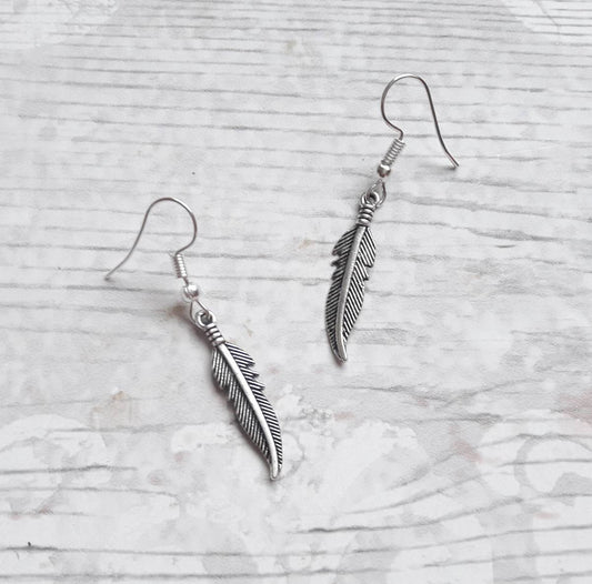 feather earrings, bohemian jewellery, tribal jewelry, boho earrings, hippie present, Indian earrings, rustic jewellery, gifts for her