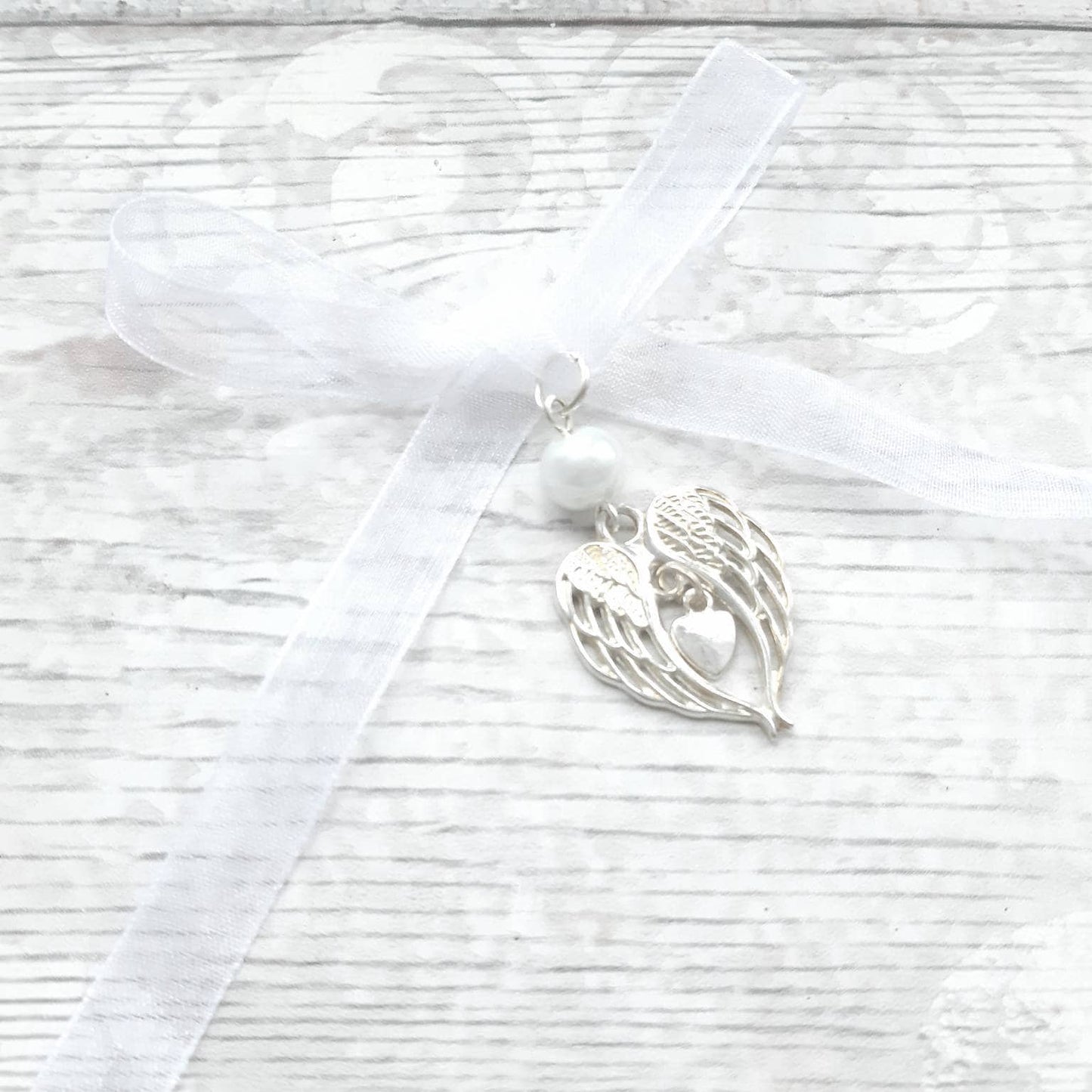 Angel wing bouquet charm, memorial charm for wedding flowers, memory wings for lost loved one, bridal flower charm, in memory present