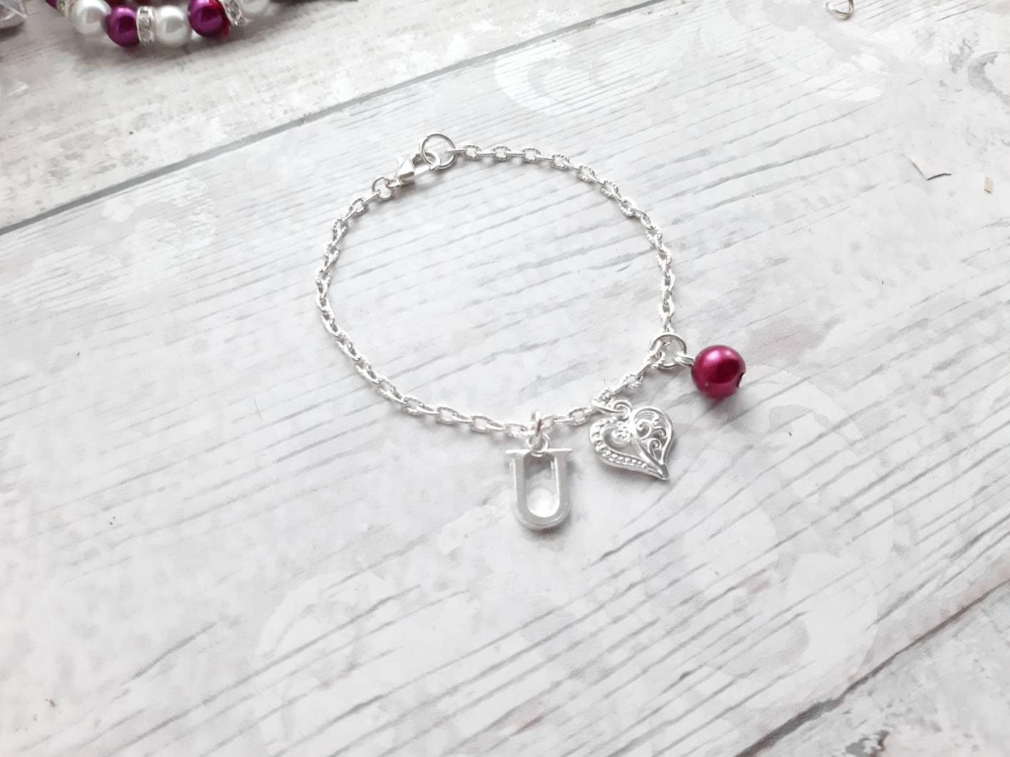 Heart bracelet, love heart jewellery, romantic valentines day present, I love you gift, gift for her, personalised initial bracelet
