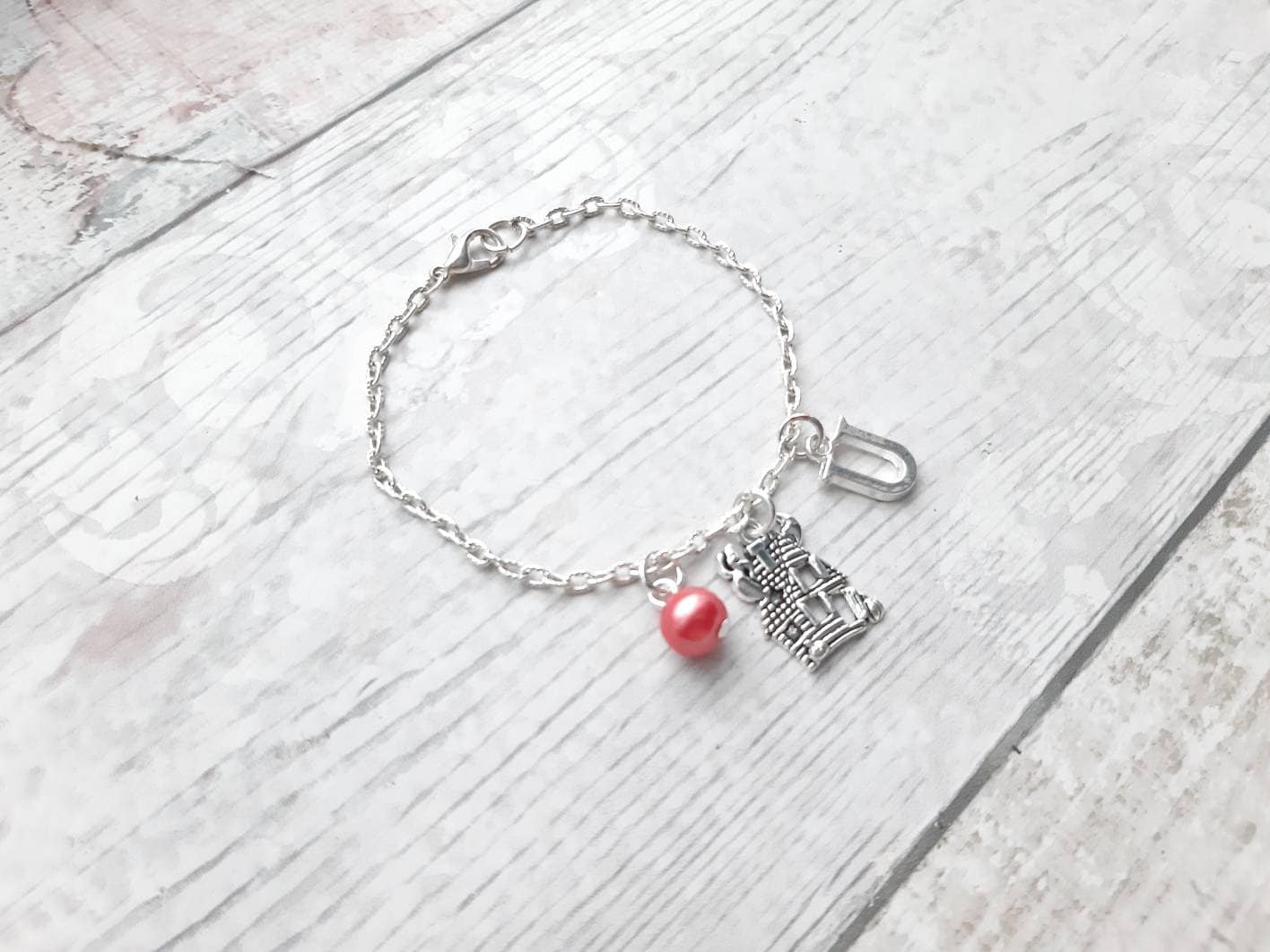 Ghost keyring, haunted house keychain, spooky mansion gift, initial keyring, personalised gift, halloween keyring
