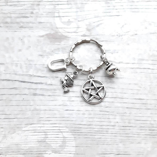 Witch keyring, pentagram keychain, spooky halloween gift, initial keyring, personalised gift, cauldron keyring, wicca present