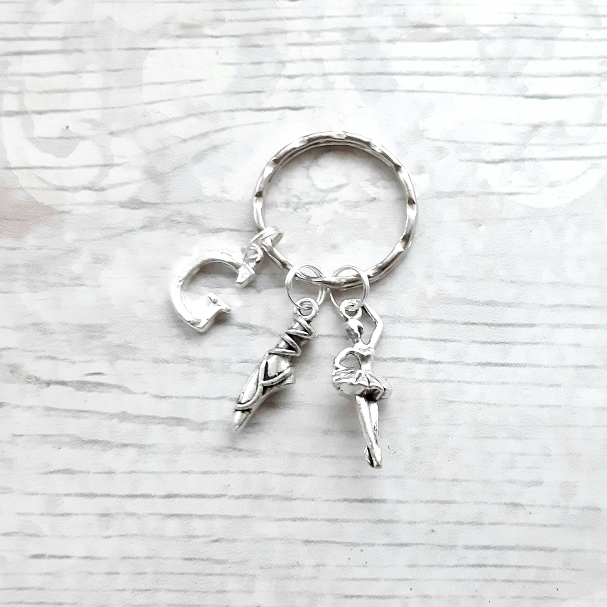 Ballerina keyring, ballet shoe keychain, initial dancer gift, dance recital present, dancing purse charm, pointe shoe keyring
