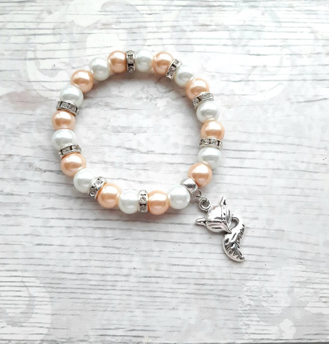 Fox bracelet, foxy jewellery, animal lover gift, woodland jewellery, vixen bracelet, present for her