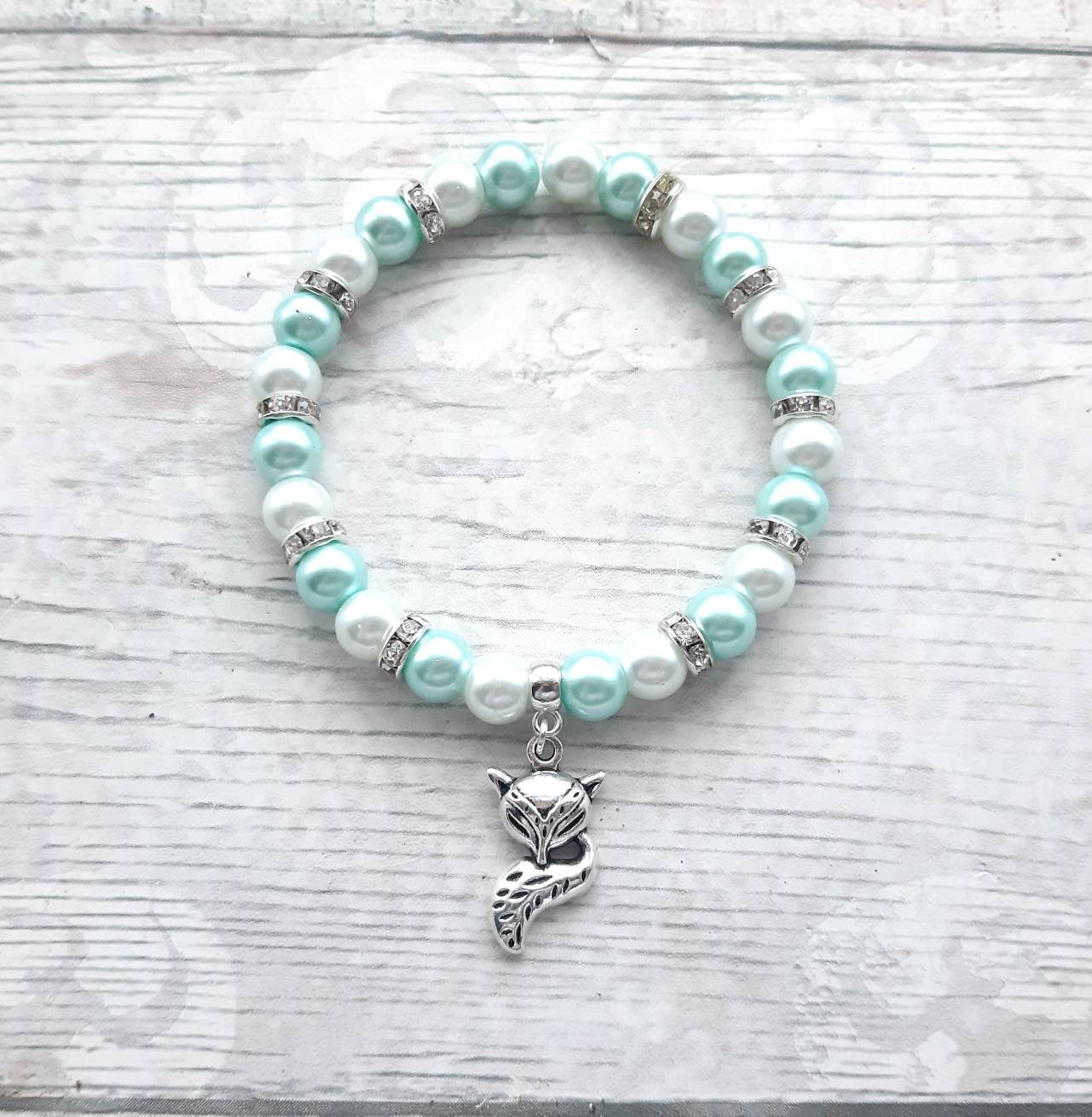 Fox bracelet, foxy jewellery, animal lover gift, woodland jewellery, vixen bracelet, present for her