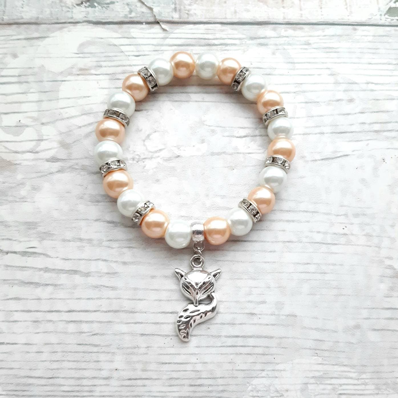 Fox bracelet, foxy jewellery, animal lover gift, woodland jewellery, vixen bracelet, present for her