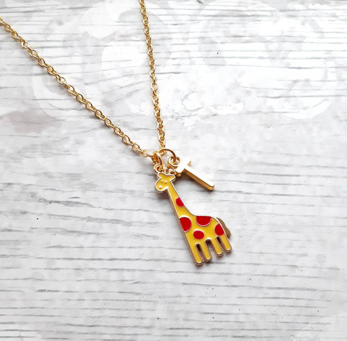Giraffe necklace, zoo wildlife jewellery, animal love present, gifts for kids, mothers day present, safari keepsake