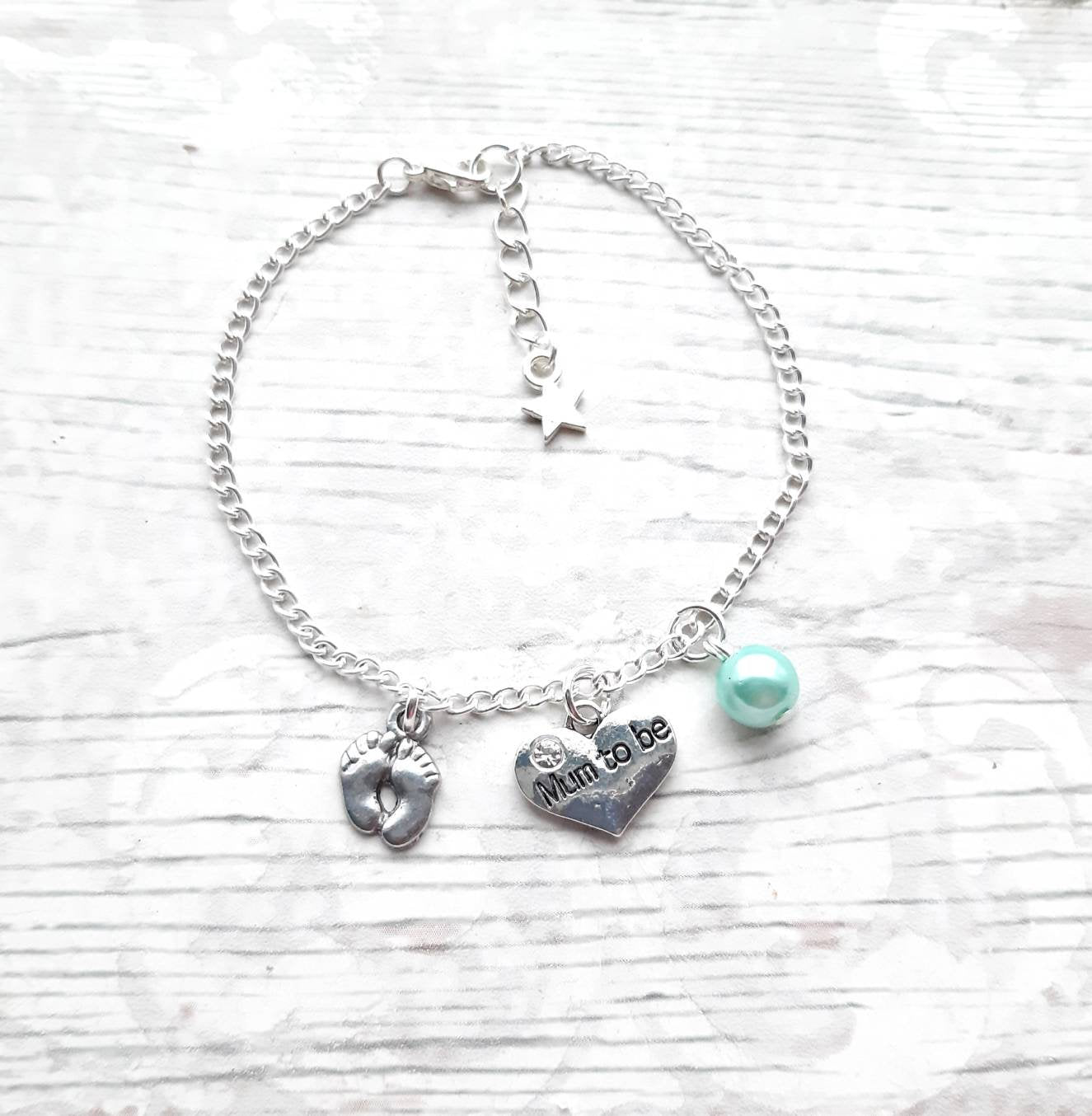 mum-to-be bracelet, new mum jewellery, baby shower present, gift for mom, mummy bracelet, new baby gift, gender reveal