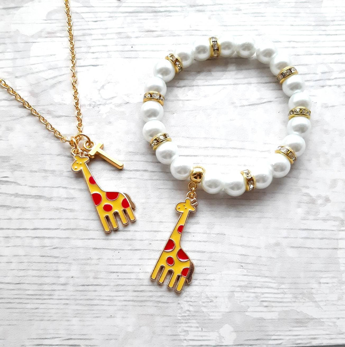 Giraffe bracelet, zoo animal lover, wildlife jewellery, jewellery for children, valentines day gift