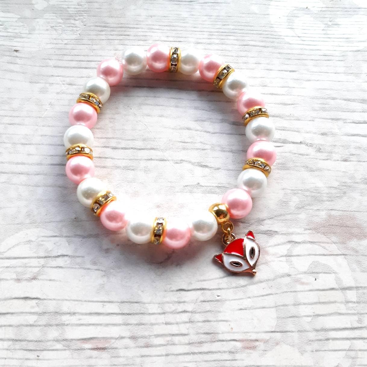 Fox bracelet, foxy jewellery, animal lover gift, woodland jewellery, vixen bracelet, present for her