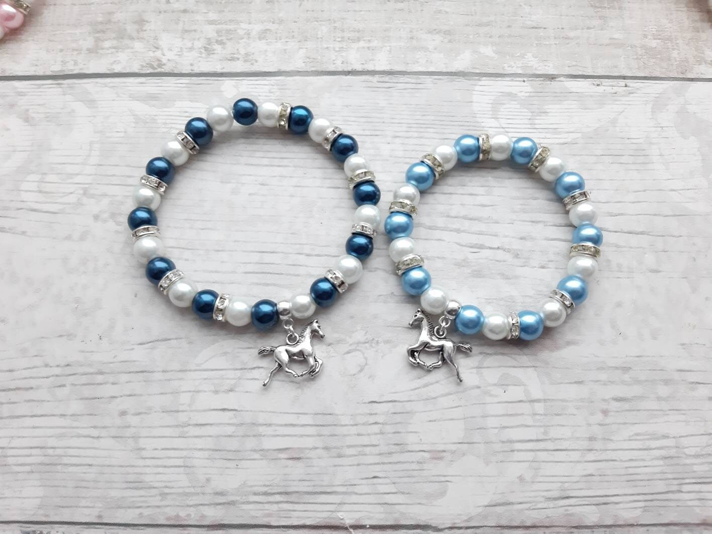 horse bracelet, equestrian bracelet, horse jewellery, animal lover gift, pony jewelry, gifts for girls, horse riding present, horse show