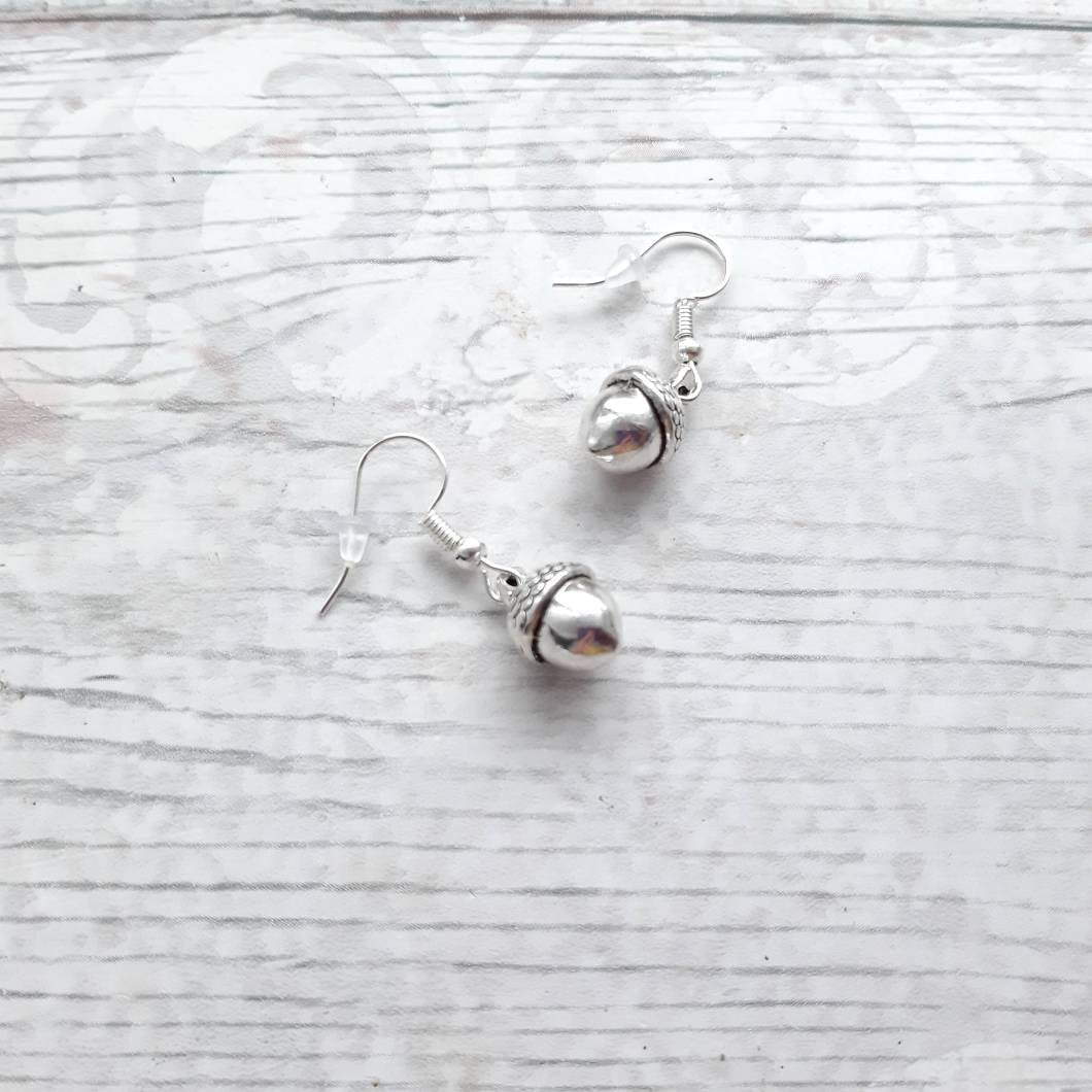 Acorn earrings, autumn jewellery, woodland forest jewelry, nature earrings, fall gifts, quirky present