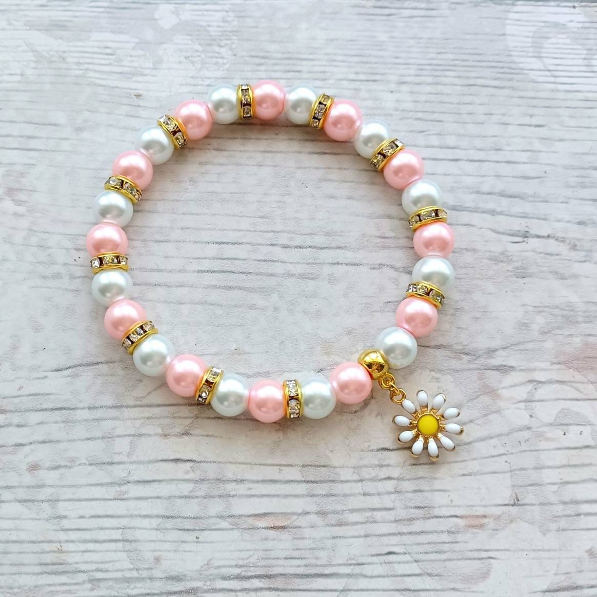 Daisy bracelet, flower jewellery, summer accessory