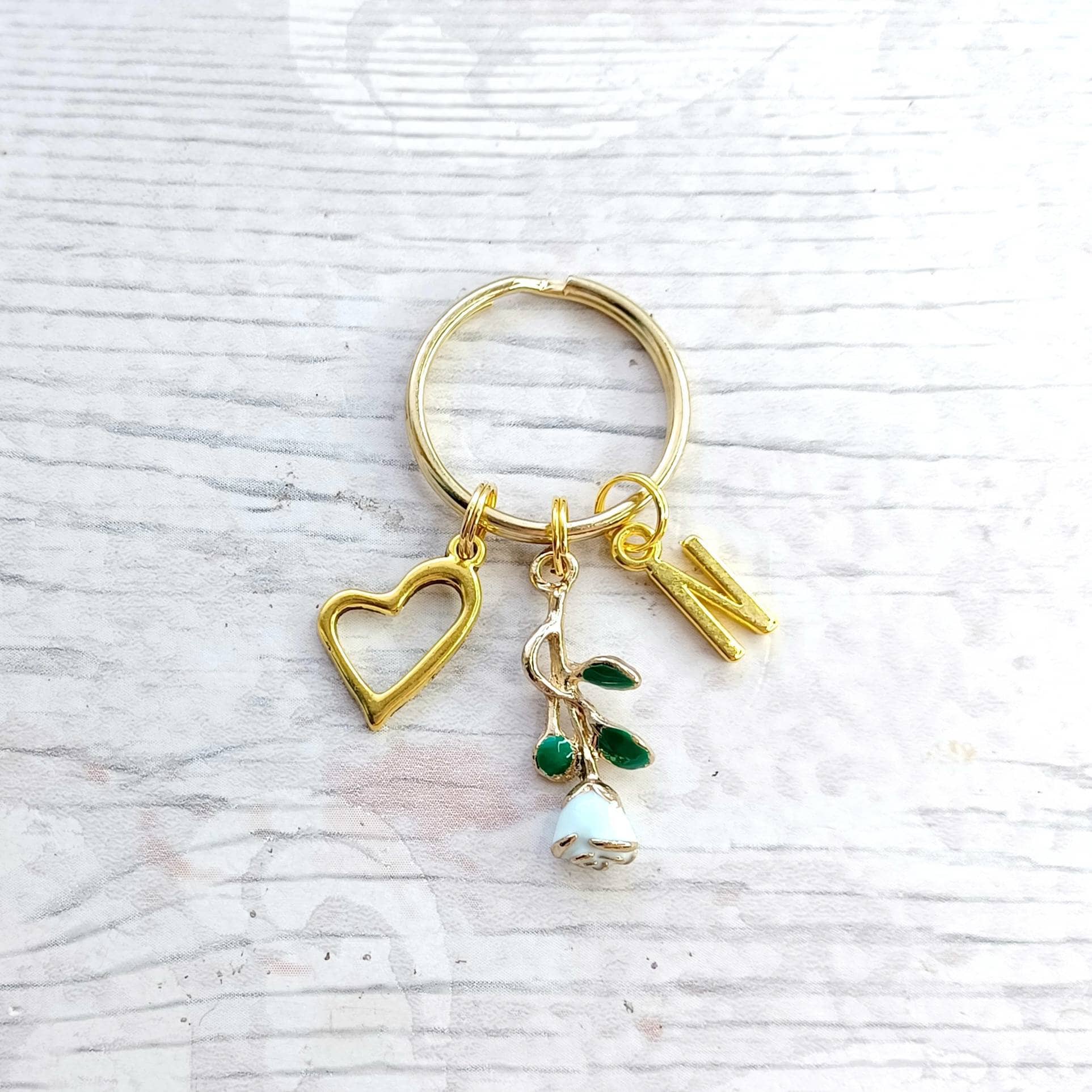 Rose initial keyring, Heart keychain, valentines day gift, flower present,I love you anniversary momento, gift for wife