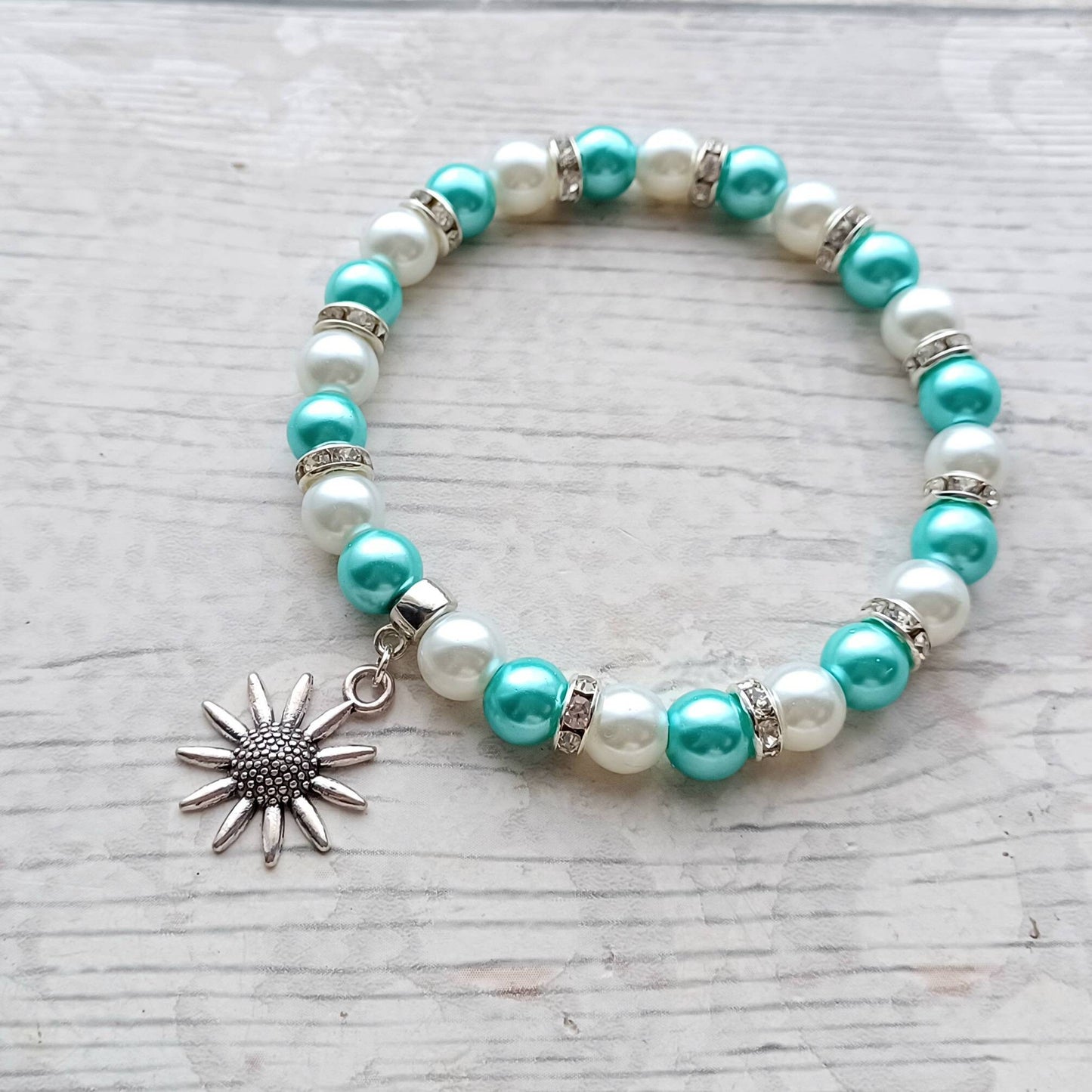 Sunflower bracelet, flower jewellery, summer jewellery, mother's day gift, gardener present, cute Boho jewelry, spring vibes