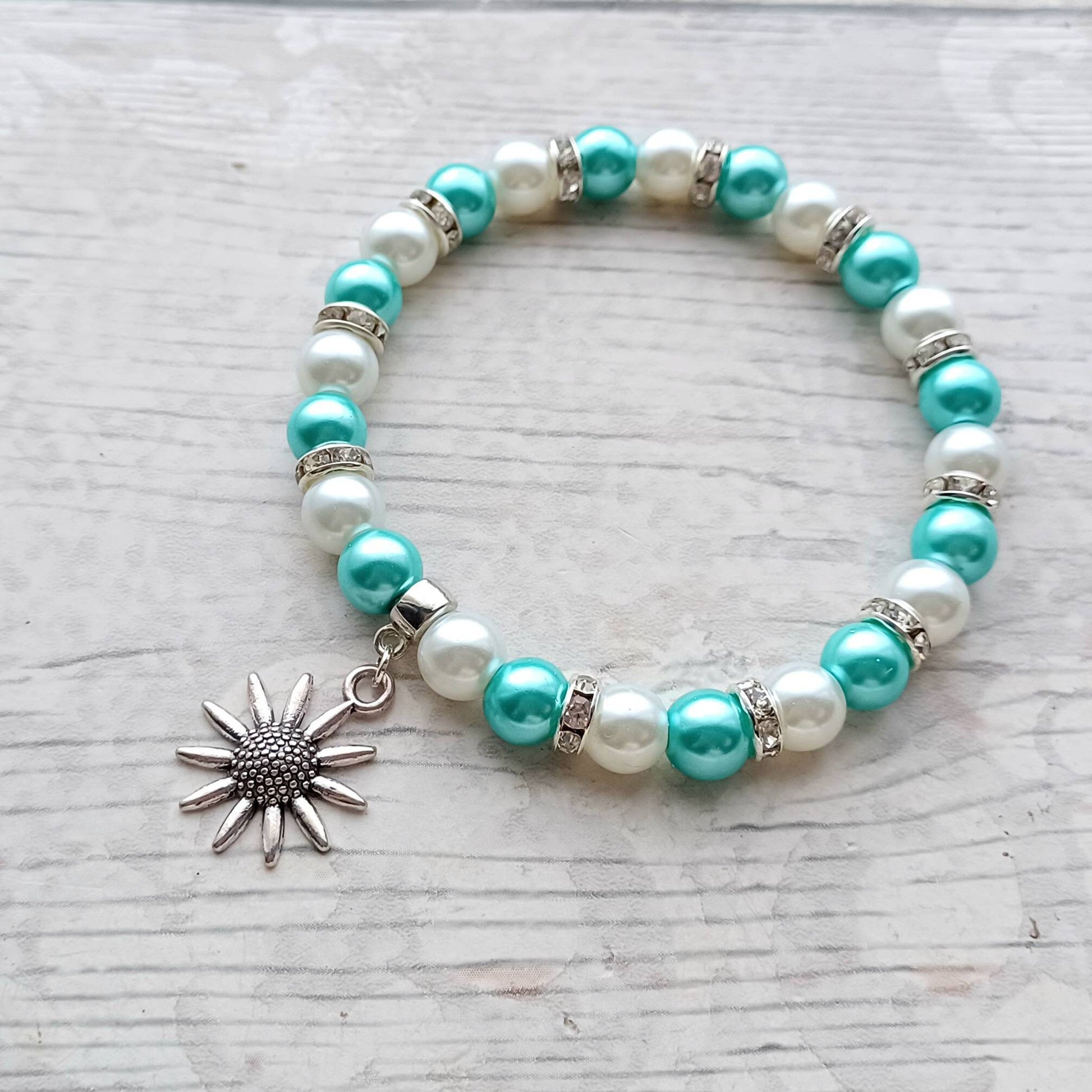 Sunflower bracelet, flower jewellery, summer jewellery, mother's day gift, gardener present, cute Boho jewelry, spring vibes