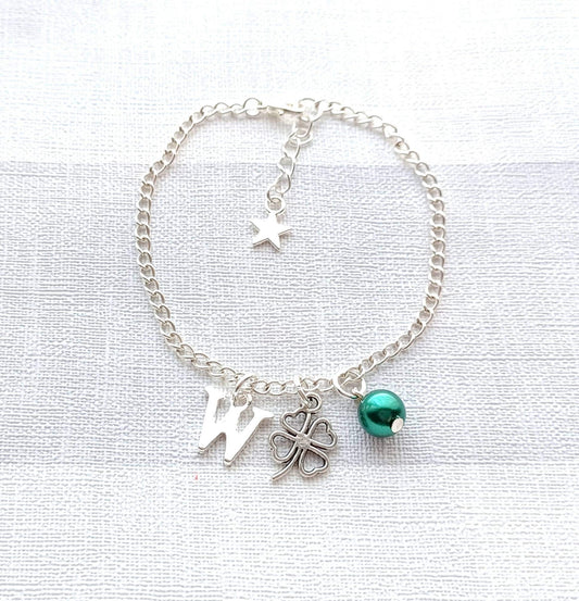 Clover bracelet, shamrock bracelet, four-leaf clover jewellery, initial jewelry, good luck gift, lucky charm, graduation present