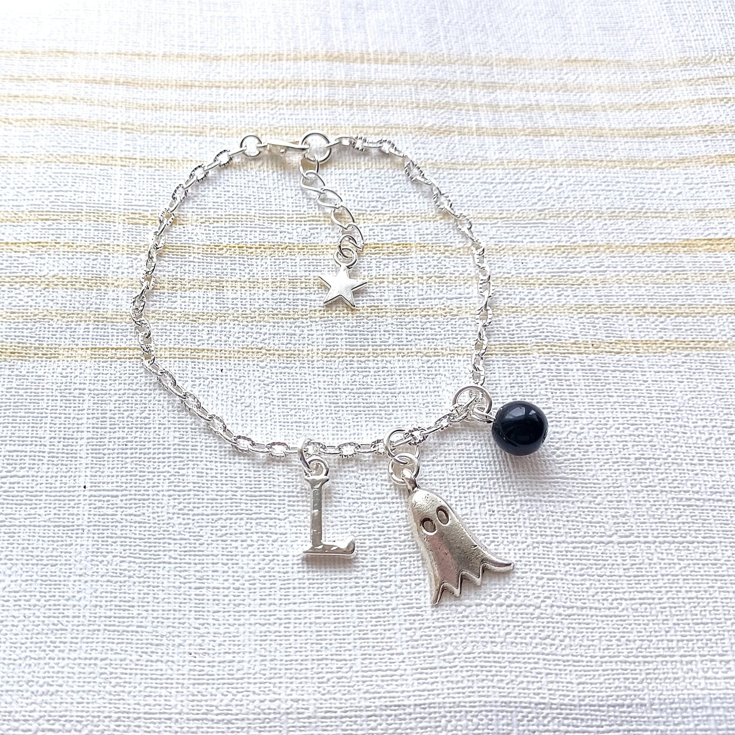 Ghost bracelet, spooky bracelet, Halloween jewellery, gothic jewelry, friendly ghost present, boo costume gift