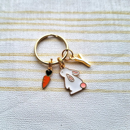 Rabbit keyring, bunny keychain, easter spring accessory, easter bunny gift, animal lover present, cute carrot gift for girls