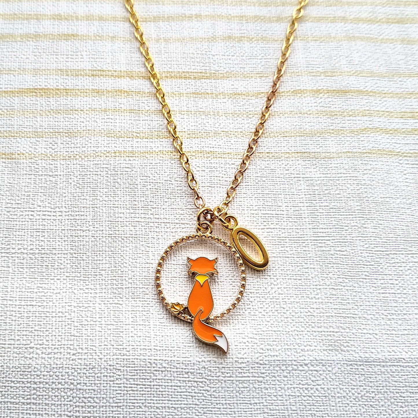 Fox necklace, cute foxy jewellery, woodland forest jewelry, animal necklace, wilderness necklace, personalised initial necklace